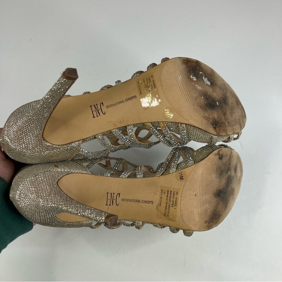 INC International Concepts Sparkly Silver Heels Size 11 - Picture 7 of 8